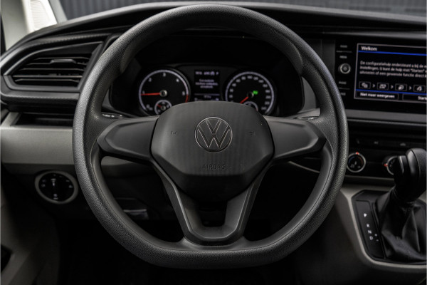 Volkswagen Transporter T6.1 2.0 TDI | L2H1 | Automaat | CarPlay | Navigatie | Cruise | Airco | PDC | Euro 6 Volkswagen Transporter T6.1 2.0 TDI | L2H1 | Automaat | CarPlay | Navigatie | Cruise | Airco | PDC | Euro 6