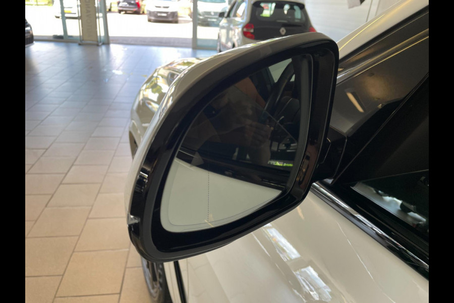 BMW X5 XDrive45e High Executive M PAKKET M PERFORMANCE CARBON AIRCO NAVI CRUISE BT STOELVERW LUCHTV 22INCH CAMERA NIEUWSTAAT