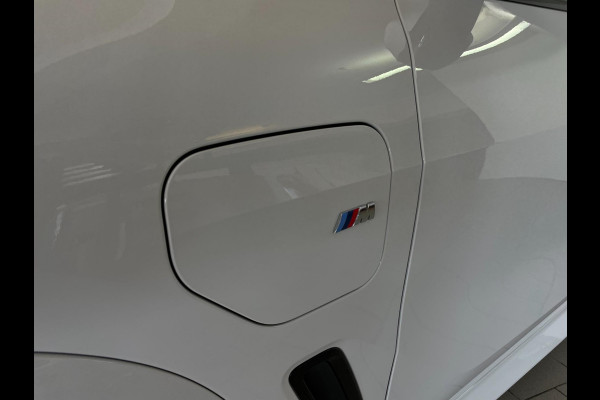 BMW X5 XDrive45e High Executive M PAKKET M PERFORMANCE CARBON AIRCO NAVI CRUISE BT STOELVERW LUCHTV 22INCH CAMERA NIEUWSTAAT