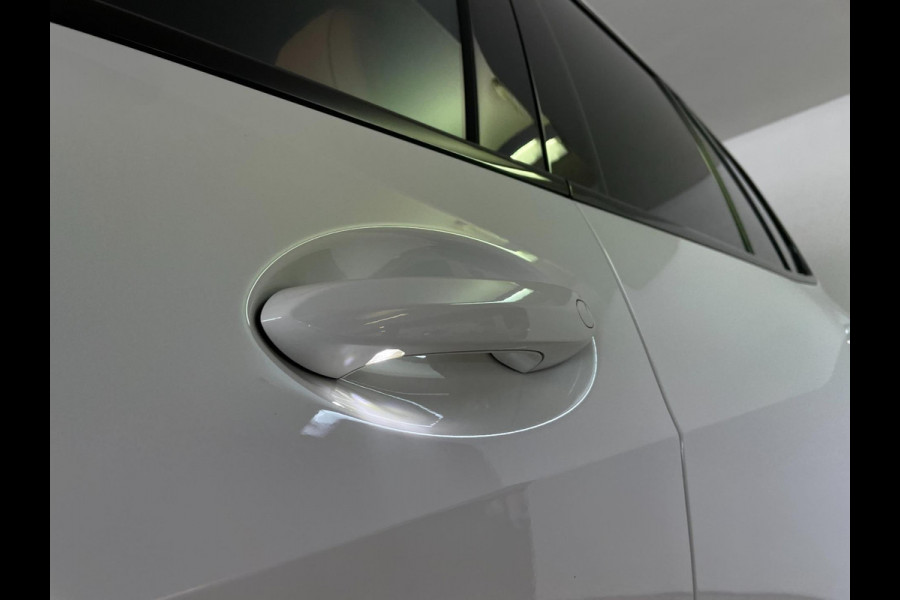 BMW X5 XDrive45e High Executive M PAKKET M PERFORMANCE CARBON AIRCO NAVI CRUISE BT STOELVERW LUCHTV 22INCH CAMERA NIEUWSTAAT