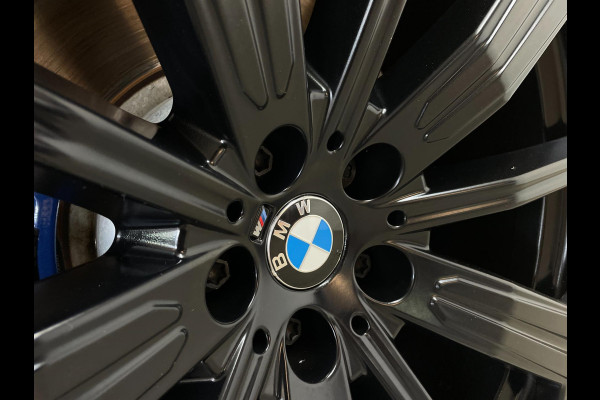 BMW X5 XDrive45e High Executive M PAKKET M PERFORMANCE CARBON AIRCO NAVI CRUISE BT STOELVERW LUCHTV 22INCH CAMERA NIEUWSTAAT