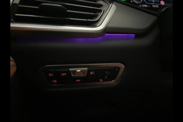 BMW X5 XDrive45e High Executive M PAKKET M PERFORMANCE CARBON AIRCO NAVI CRUISE BT STOELVERW LUCHTV 22INCH CAMERA NIEUWSTAAT