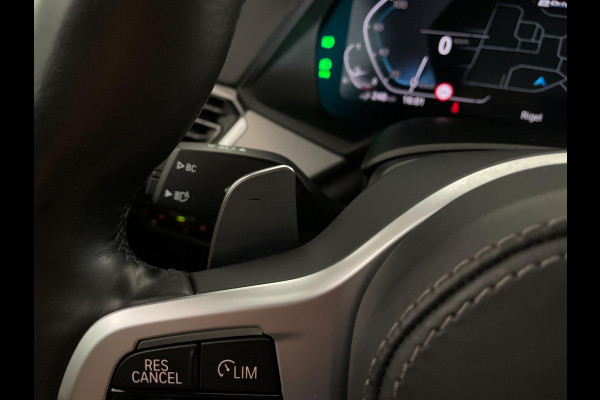 BMW X5 XDrive45e High Executive M PAKKET M PERFORMANCE CARBON AIRCO NAVI CRUISE BT STOELVERW LUCHTV 22INCH CAMERA NIEUWSTAAT