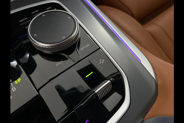 BMW X5 XDrive45e High Executive M PAKKET M PERFORMANCE CARBON AIRCO NAVI CRUISE BT STOELVERW LUCHTV 22INCH CAMERA NIEUWSTAAT