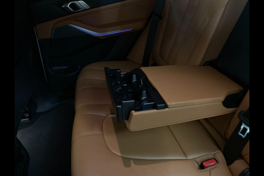 BMW X5 XDrive45e High Executive M PAKKET M PERFORMANCE CARBON AIRCO NAVI CRUISE BT STOELVERW LUCHTV 22INCH CAMERA NIEUWSTAAT