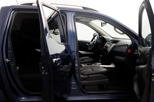 Nissan Navara 2.3 dCi 190pk Automaat Tekna 4x4 + Sperdiff. Trekhaak 3500kg 09-2020 Nissan Navara 2.3 dCi 190pk Automaat Tekna 4x4 + Sperdiff. Trekhaak 3500kg 09-2020