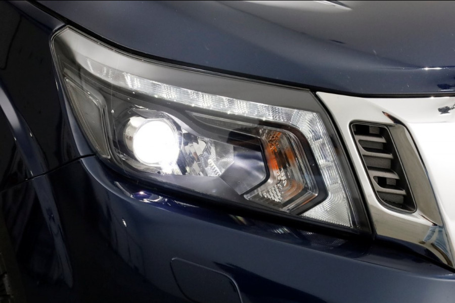 Nissan Navara 2.3 dCi 190pk Automaat Tekna 4x4 + Sperdiff. Trekhaak 3500kg 09-2020 Nissan Navara 2.3 dCi 190pk Automaat Tekna 4x4 + Sperdiff. Trekhaak 3500kg 09-2020