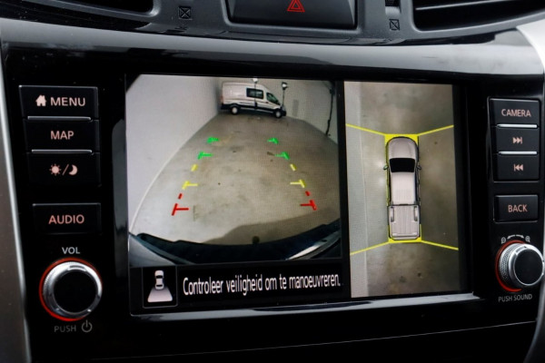 Nissan Navara 2.3 dCi 190pk Automaat Tekna 4x4 + Sperdiff. Trekhaak 3500kg 09-2020 Nissan Navara 2.3 dCi 190pk Automaat Tekna 4x4 + Sperdiff. Trekhaak 3500kg 09-2020