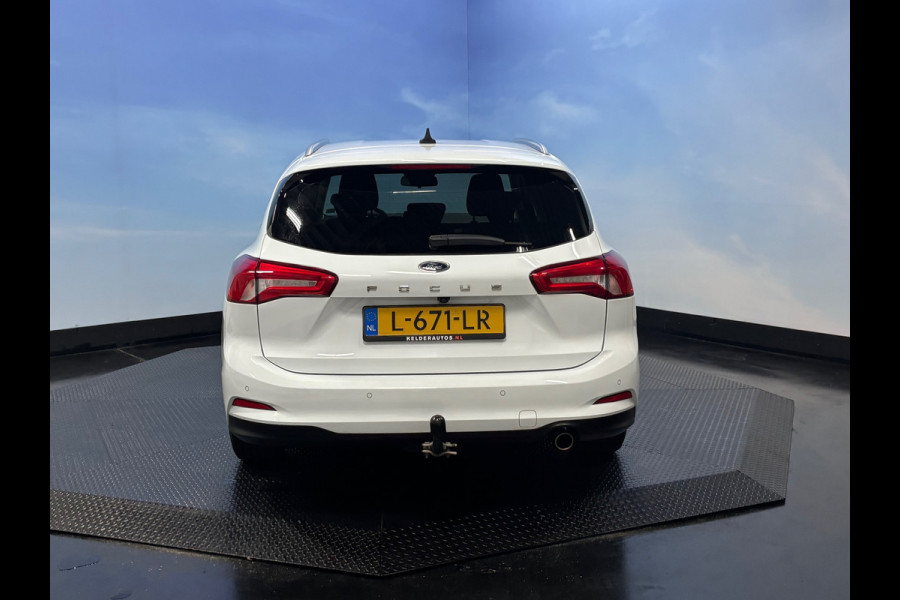 Ford FOCUS Wagon 1.0 EcoBoost Trend Edition Business Airco| PDC | Navi | Cruise | Camera | Trekhaak Ford FOCUS Wagon 1.0 EcoBoost Trend Edition Business Airco| PDC | Navi | Cruise | Camera | Trekhaak