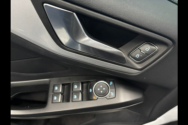 Ford FOCUS Wagon 1.0 EcoBoost Trend Edition Business Airco| PDC | Navi | Cruise | Camera | Trekhaak Ford FOCUS Wagon 1.0 EcoBoost Trend Edition Business Airco| PDC | Navi | Cruise | Camera | Trekhaak