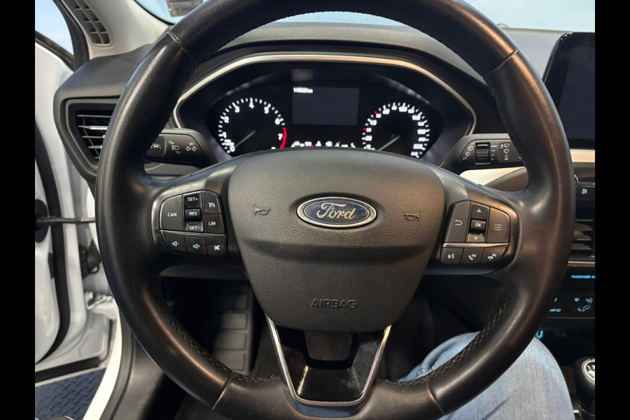 Ford FOCUS Wagon 1.0 EcoBoost Trend Edition Business Airco| PDC | Navi | Cruise | Camera | Trekhaak Ford FOCUS Wagon 1.0 EcoBoost Trend Edition Business Airco| PDC | Navi | Cruise | Camera | Trekhaak