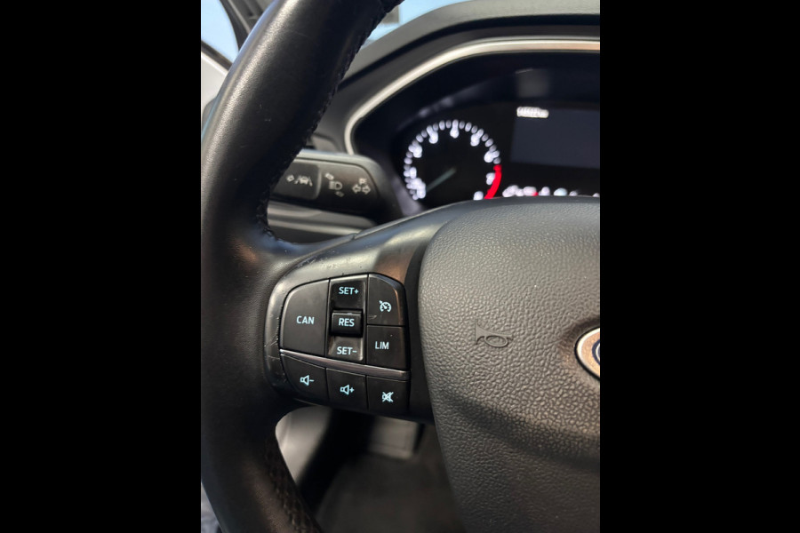 Ford FOCUS Wagon 1.0 EcoBoost Trend Edition Business Airco| PDC | Navi | Cruise | Camera | Trekhaak Ford FOCUS Wagon 1.0 EcoBoost Trend Edition Business Airco| PDC | Navi | Cruise | Camera | Trekhaak