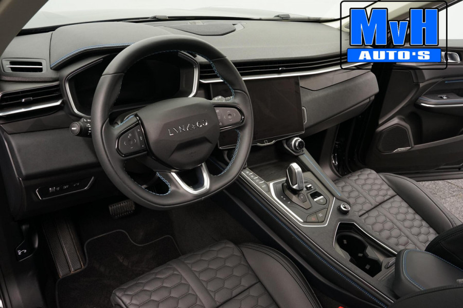 Lynk & Co 01 1.5 Hybride|FULL BLACK|LEER|PANO|360°CAM|NAP