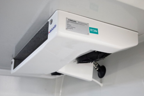 Mercedes-Benz Sprinter 316 CDI 163pk RWD L1H1 7G Automaat Koelwagen Trekhaak/LED/Camera 04-2021 Mercedes-Benz Sprinter 316 CDI 163pk RWD L1H1 7G Automaat Koelwagen Trekhaak/LED/Camera 04-2021