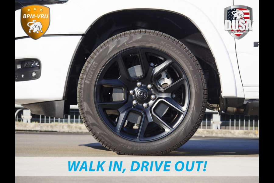 Dodge Ram | 1500 | Laramie | Premium Night | 3.0L I6 Hurricane | Crew Cab | 4X4 | Niveau regeling | 14,4-inch Touchscreen | BPM-VRIJ | Getoonde accessoires zijn verkrijgbaar tegen meerprijs