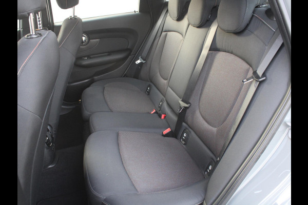 MINI Clubman 1.5 One Business Edition | NAVIGATIE | DEALER ONDERHOUDEN | MINI Clubman 1.5 One Business Edition | NAVIGATIE | DEALER ONDERHOUDEN |