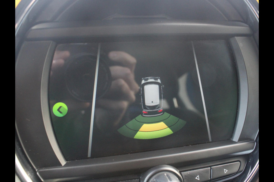 MINI Clubman 1.5 One Business Edition | NAVIGATIE | DEALER ONDERHOUDEN | MINI Clubman 1.5 One Business Edition | NAVIGATIE | DEALER ONDERHOUDEN |