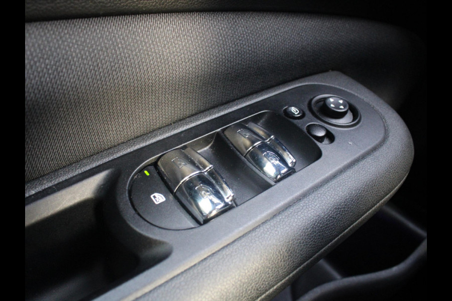 MINI Clubman 1.5 One Business Edition | NAVIGATIE | DEALER ONDERHOUDEN | MINI Clubman 1.5 One Business Edition | NAVIGATIE | DEALER ONDERHOUDEN |