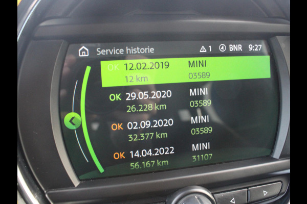 MINI Clubman 1.5 One Business Edition | NAVIGATIE | DEALER ONDERHOUDEN | MINI Clubman 1.5 One Business Edition | NAVIGATIE | DEALER ONDERHOUDEN |