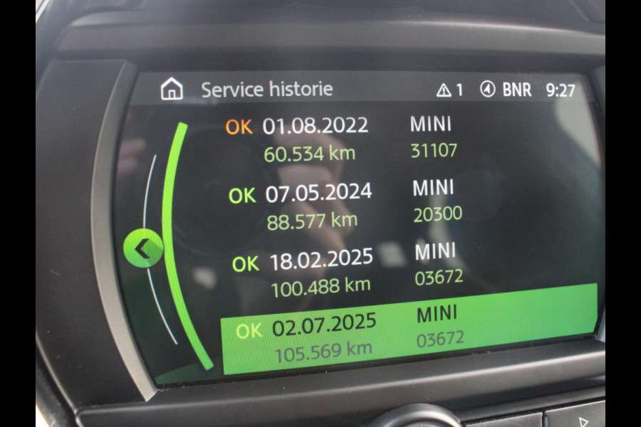 MINI Clubman 1.5 One Business Edition | NAVIGATIE | DEALER ONDERHOUDEN | MINI Clubman 1.5 One Business Edition | NAVIGATIE | DEALER ONDERHOUDEN |