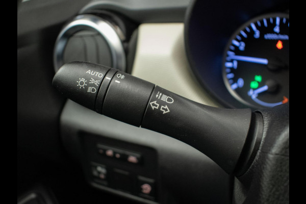 Nissan Micra 1.0 IG-T Acenta Sport (BLUETOOTH,CLIMATE,CRUISE,LED,DAB,BLACKPACK,SPORTSTOELEN,NETTE STAAT) Nissan Micra 1.0 IG-T Acenta Sport (BLUETOOTH,CLIMATE,CRUISE,LED,DAB,BLACKPACK,SPORTSTOELEN,NETTE STAAT)