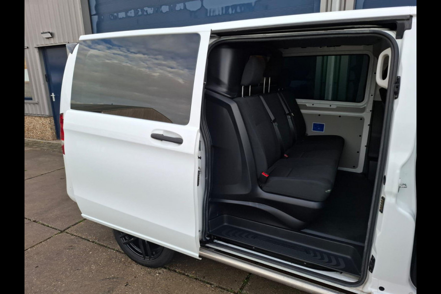 Mercedes-Benz Vito 114 CDI Lang DC Comfort DUBBEL CABINE / NAVI / CAMERA / CARPLAY / TREKHAAK