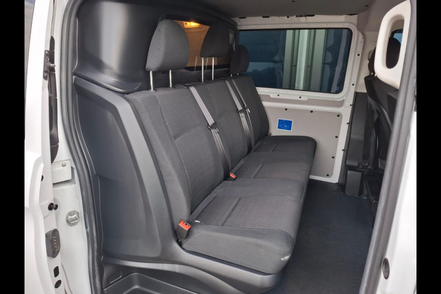 Mercedes-Benz Vito 114 CDI Lang DC Comfort DUBBEL CABINE / NAVI / CAMERA / CARPLAY / TREKHAAK