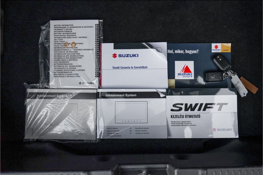 Suzuki Swift 1.2 Style Smart Hybrid Automaat ACC Camera Stoelverw
