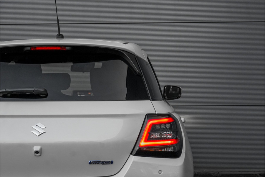 Suzuki Swift 1.2 Style Smart Hybrid Automaat ACC Camera Stoelverw