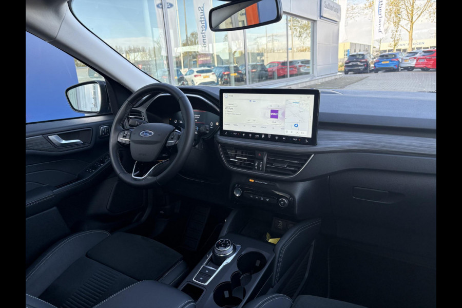 Ford Kuga 2.5 FHEV Active X 190pk | 4WD | 2.100kg Trekgewicht | Driver Assistance Pack | Technology Pack | Winterpack | Panoramadak | All Weather Banden | Geen stekker nodig