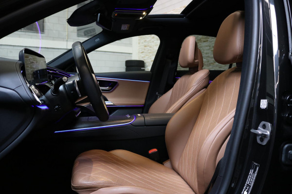 Mercedes-Benz E-Klasse 300 e AMG Line | SUPERSCREEN | PANO | MEMORY | SOFTCLOSE | VOL OPTIES | NL AUTO! | DEALER OH |