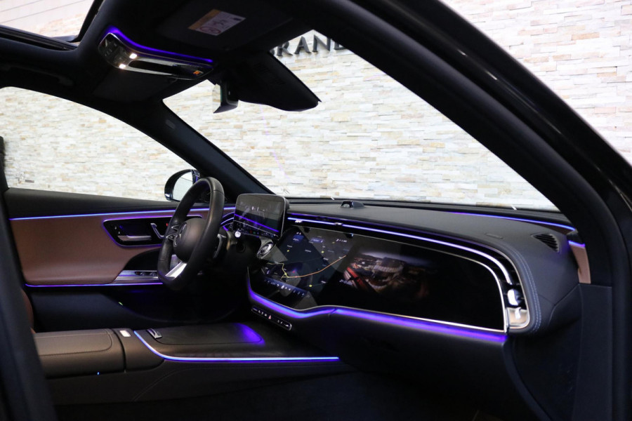 Mercedes-Benz E-Klasse 300 e AMG Line | SUPERSCREEN | PANO | MEMORY | SOFTCLOSE | VOL OPTIES | NL AUTO! | DEALER OH |