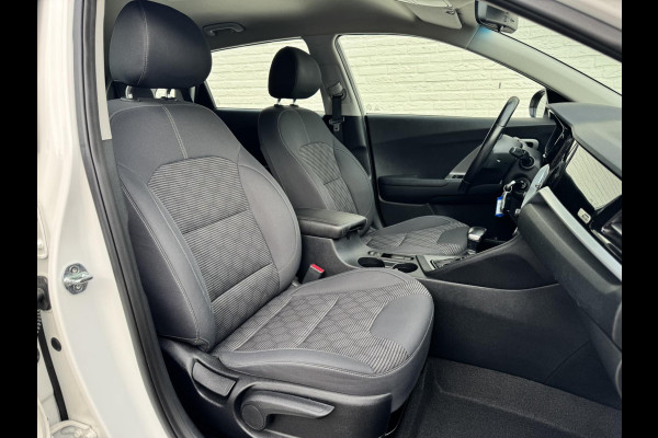 Kia Niro 1.6 GDi Hybrid DynamicLine Automaat Adaptive Cruise Climate control Apple / Android Navigatie