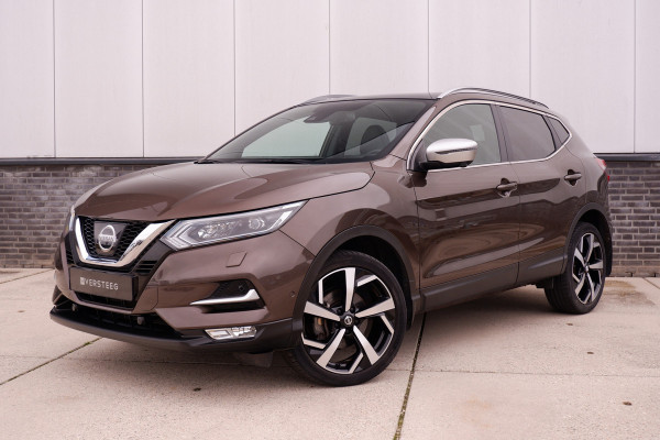 Nissan QASHQAI 1.2 Tekna + | Pano-Dak | Trekhaak | Leer | Bose | Navi | Camera | Climate