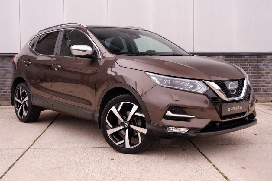 Nissan QASHQAI 1.2 Tekna + | Pano-Dak | Trekhaak | Leer | Bose | Navi | Camera | Climate