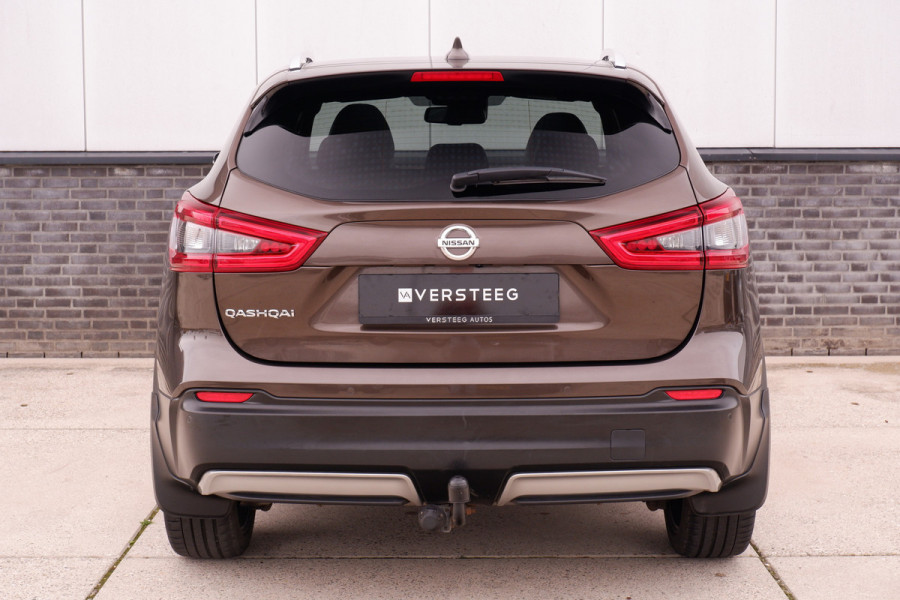 Nissan QASHQAI 1.2 Tekna + | Pano-Dak | Trekhaak | Leer | Bose | Navi | Camera | Climate