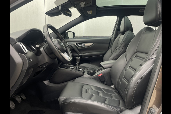 Nissan QASHQAI 1.2 Tekna + | Pano-Dak | Trekhaak | Leer | Bose | Navi | Camera | Climate