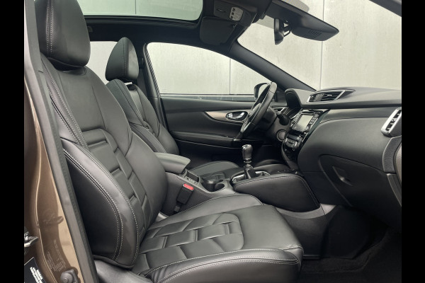 Nissan QASHQAI 1.2 Tekna + | Pano-Dak | Trekhaak | Leer | Bose | Navi | Camera | Climate