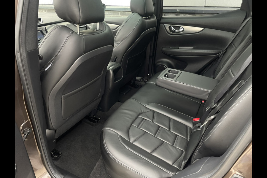 Nissan QASHQAI 1.2 Tekna + | Pano-Dak | Trekhaak | Leer | Bose | Navi | Camera | Climate