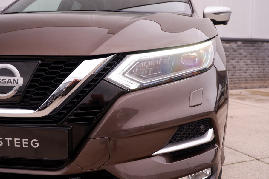 Nissan QASHQAI 1.2 Tekna + | Pano-Dak | Trekhaak | Leer | Bose | Navi | Camera | Climate