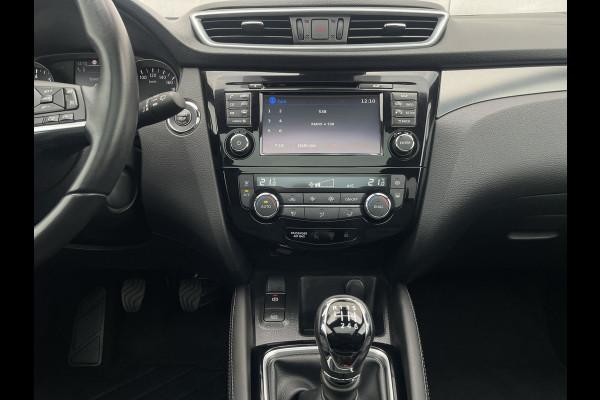 Nissan QASHQAI 1.2 Tekna + | Pano-Dak | Trekhaak | Leer | Bose | Navi | Camera | Climate