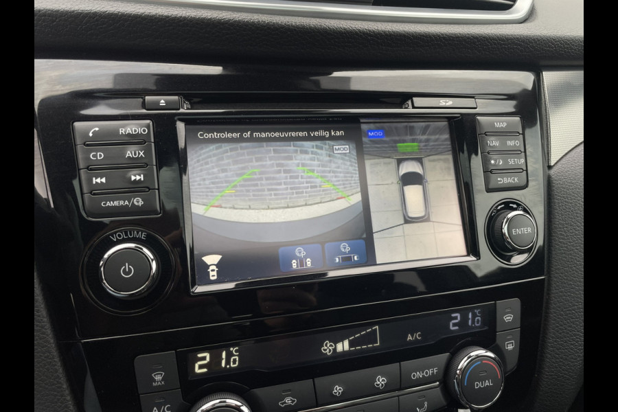 Nissan QASHQAI 1.2 Tekna + | Pano-Dak | Trekhaak | Leer | Bose | Navi | Camera | Climate