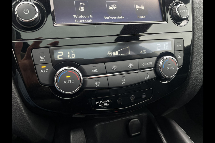Nissan QASHQAI 1.2 Tekna + | Pano-Dak | Trekhaak | Leer | Bose | Navi | Camera | Climate