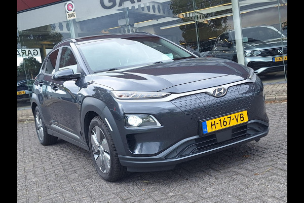 Hyundai Kona EV Premium Sky 64 kWh | 3 Fase | Warmtepomp | Leder | Schuifdak | occasion