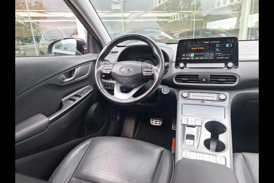 Hyundai Kona EV Premium Sky 64 kWh | 3 Fase | Warmtepomp | Leder | Schuifdak | occasion