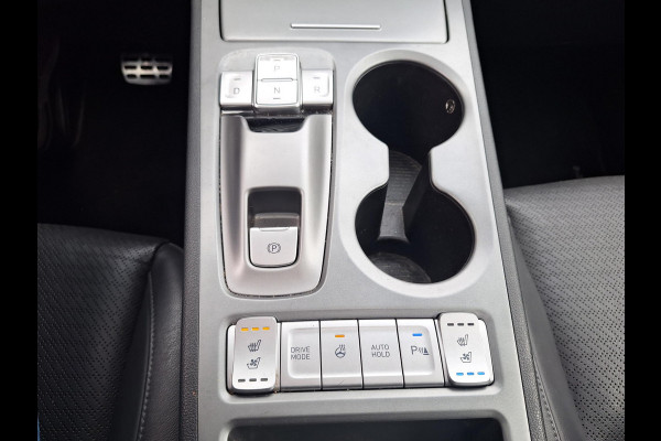 Hyundai Kona EV Premium Sky 64 kWh | 3 Fase | Warmtepomp | Leder | Schuifdak | occasion