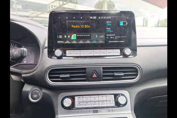 Hyundai Kona EV Premium Sky 64 kWh | 3 Fase | Warmtepomp | Leder | Schuifdak | occasion