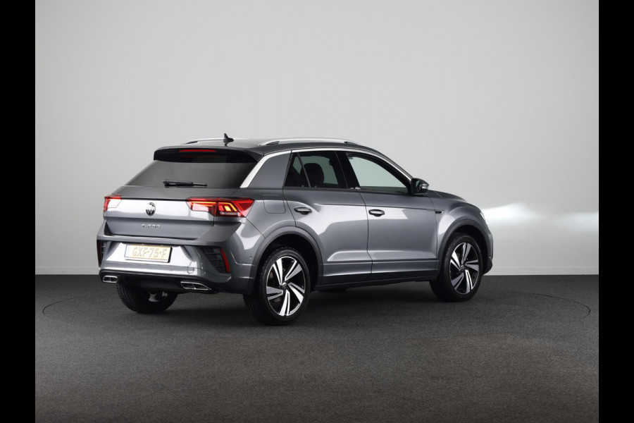 Volkswagen T-Roc 1.5 TSI R-Line 150 pk Automaat (DSG) | Verlengde garantie | Navigatie via App | Parkeersensoren (Park assist) | Achteruitrijcamera | Keyless | R-Line | Volkswagen T-Roc 1.5 TSI R-Line 150 pk Automaat (DSG) | Verlengde garantie | Navigatie via App | Parkeersensoren (Park assist) | Achteruitrijcamera | Keyless | R-Line |