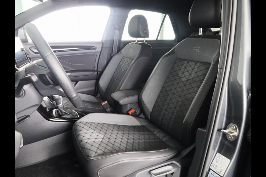 Volkswagen T-Roc 1.5 TSI R-Line 150 pk Automaat (DSG) | Verlengde garantie | Navigatie via App | Parkeersensoren (Park assist) | Achteruitrijcamera | Keyless | R-Line | Volkswagen T-Roc 1.5 TSI R-Line 150 pk Automaat (DSG) | Verlengde garantie | Navigatie via App | Parkeersensoren (Park assist) | Achteruitrijcamera | Keyless | R-Line |