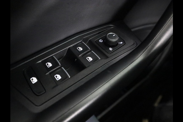 Volkswagen T-Roc 1.5 TSI R-Line 150 pk Automaat (DSG) | Verlengde garantie | Navigatie via App | Parkeersensoren (Park assist) | Achteruitrijcamera | Keyless | R-Line | Volkswagen T-Roc 1.5 TSI R-Line 150 pk Automaat (DSG) | Verlengde garantie | Navigatie via App | Parkeersensoren (Park assist) | Achteruitrijcamera | Keyless | R-Line |